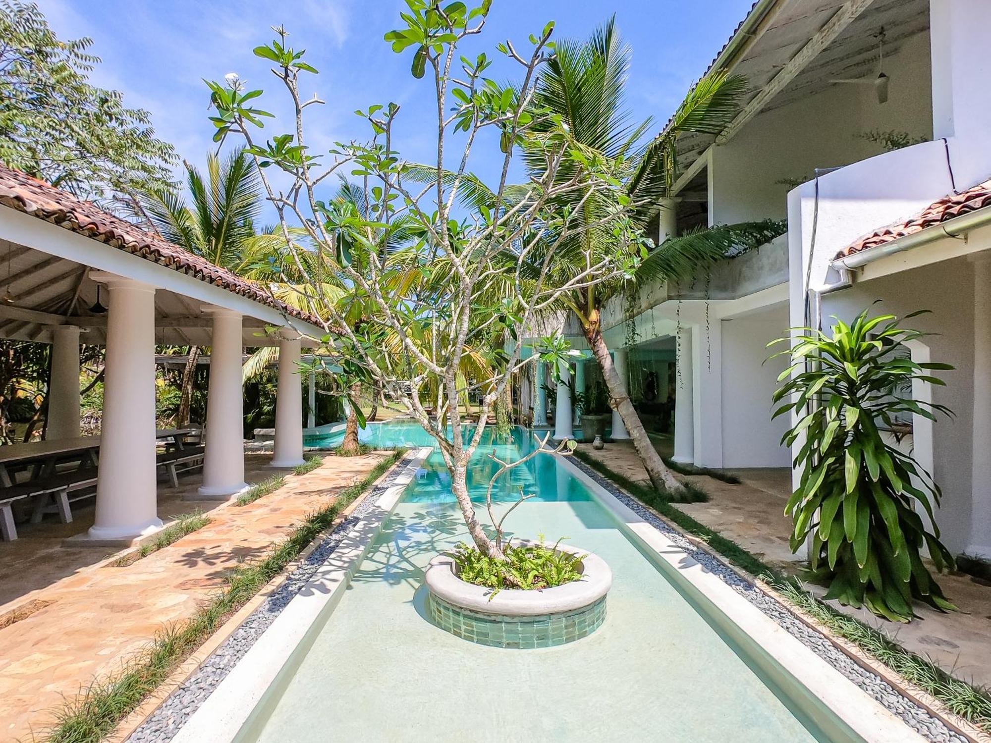 Good Story At Nirbana Island Bed & Breakfast Ahangama Luaran gambar
